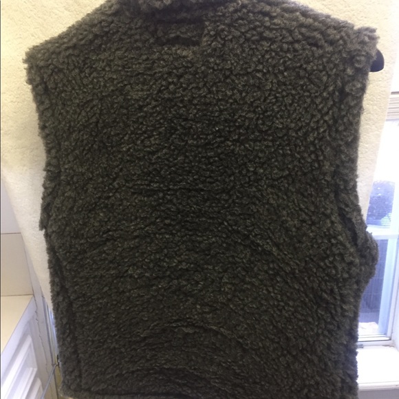 Men’s wool vest - Picture 2 of 2
